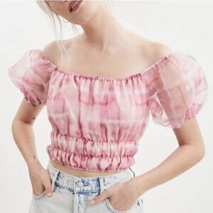 TWIIN No Doubt Pink Organza Puff Sleeve Crop Top